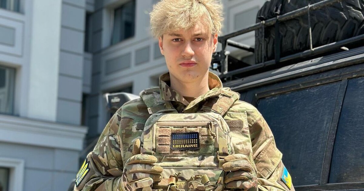 Mučili ho, bili a údajně i znásilnili. Videa moldavského tiktokera tančícího v ukrajinské uniformě válcují internet