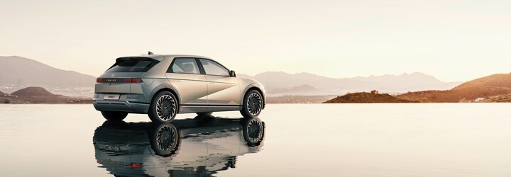 Hyundai zahajuje novou éru elektrické mobility. IONIQ 5 klame tělem a nabízí nevídanou techniku
