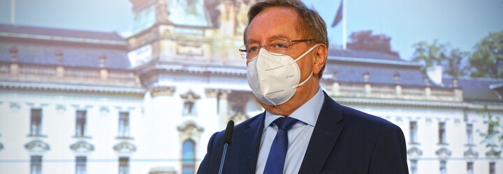 Kdy se otevřou obchody: Arenberger slíbil, že nejpozději 3. května
