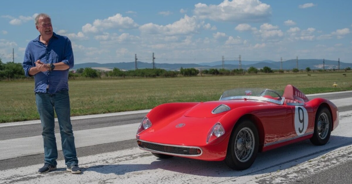 Dojatý Jeremy Clarkson ztratil řeč. Ve speciálním The Grand Tour pěl ódy na československé motorové unikáty