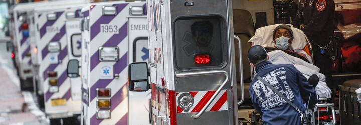 Koronavirus již zabil více Američanů než válka ve Vietnamu