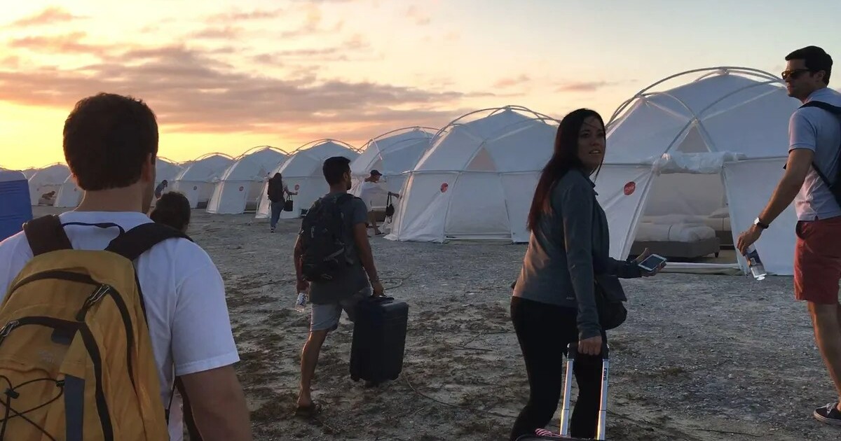 Blíží se další gigantický podvod? Druhé město v Mexiku odmítlo pořádat Fyre Fest 2