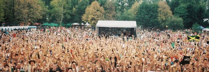 Šialená elektronika, balkan beat, dnb aj trap doplnia pestrý program Uprisingu 2015