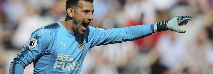 Martin Dúbravka je už kmeňovým hráčom Newcastlu, klub využil možnosť na jeho kúpu z pražskej Sparty