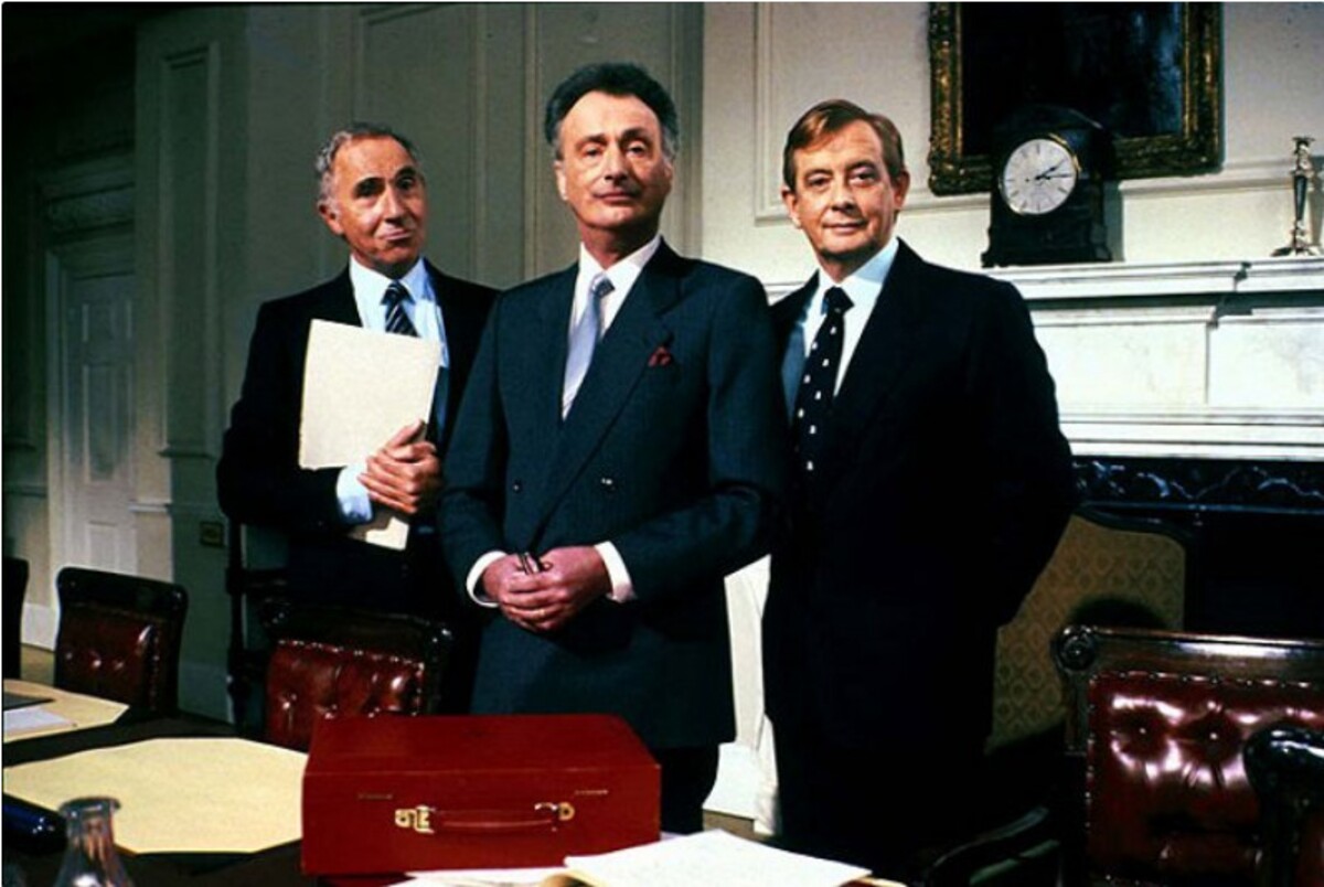 Nigel Hawthorne, Paul Eddington, Derek Fowlds. 