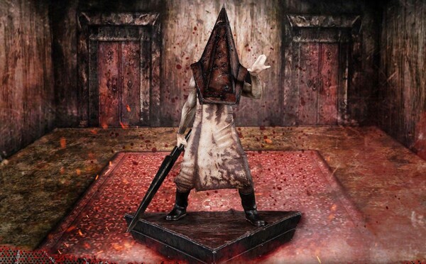 Red Pyramid Thing neboli Pyramid Head je ikonické monstrum ze slavné hororové série. Ze které?