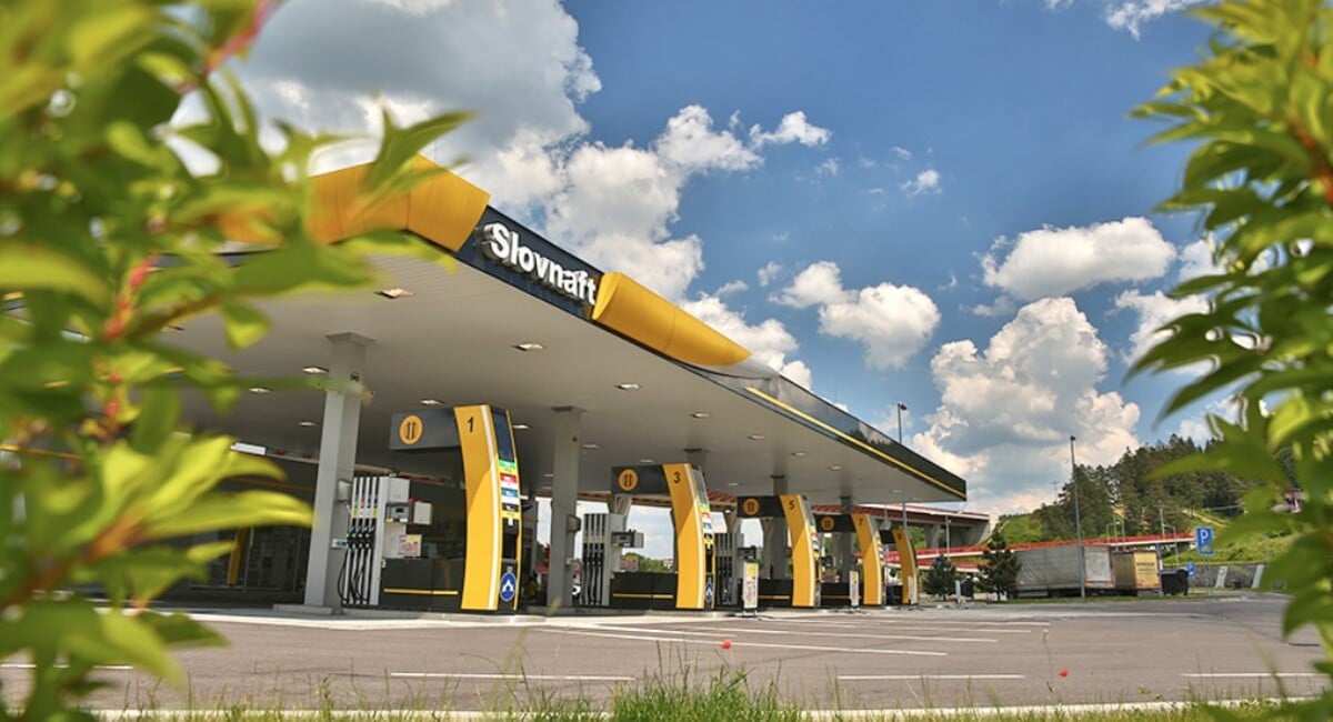 Na vybraných čerpacích staniciach Slovnaftu môžu vodiči vyskúšať nové prémiové palivo.