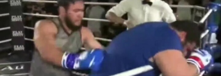 Iránsky Hulk sa ospravedlnil za hrozný boxerský výkon a tvrdý knokaut, ktorý inkasoval. Od súpera bol pritom ťažší o 50 kilogramov