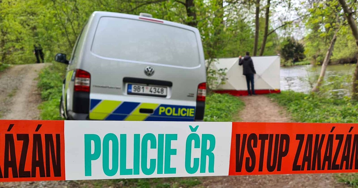 Nezletilé dívky se topily v řece na Českobudějovicku. Jedna z nich v nemocnici zemřela