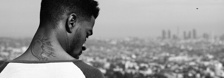 Kid Cudi se vrací. V novém singlu Confused opět bojuje sám se sebou