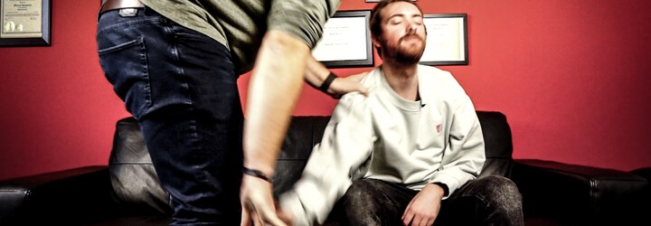 Dal som sa zhypnotizovať: Hoci som vnímal dianie okolo seba, nedokázal som sa ani pohnúť (Reportáž)