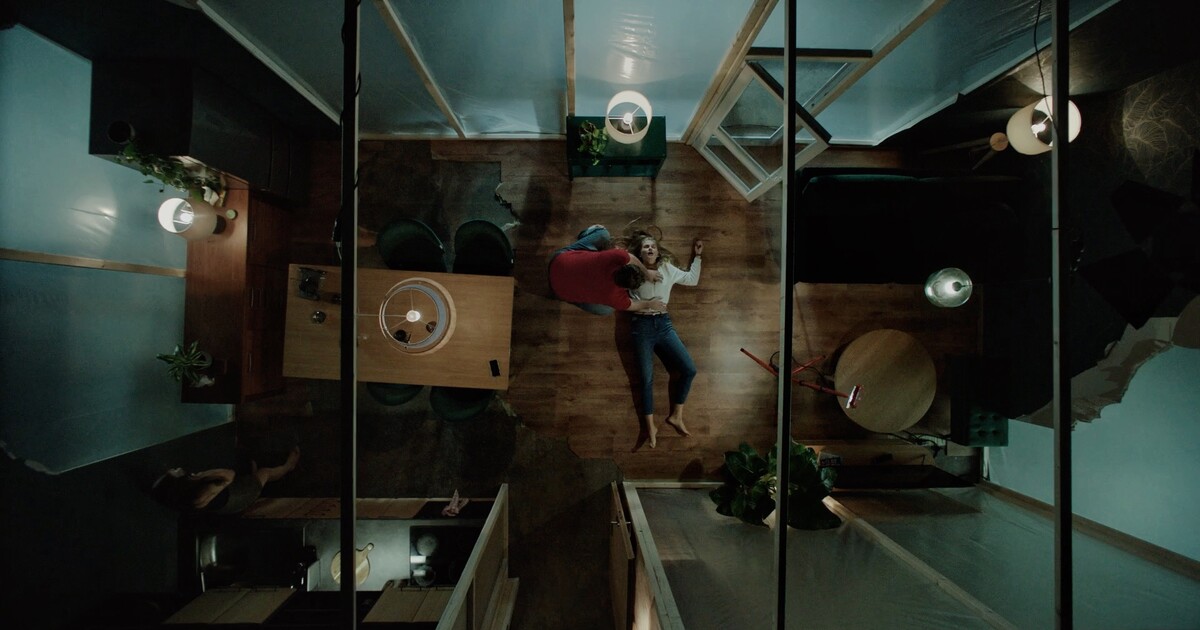 „Smrt za zvláštních okolností má být vyšetřována pečlivě, to se nestalo.“ Režisér dokumentu Aneta popírá tvrzení policie