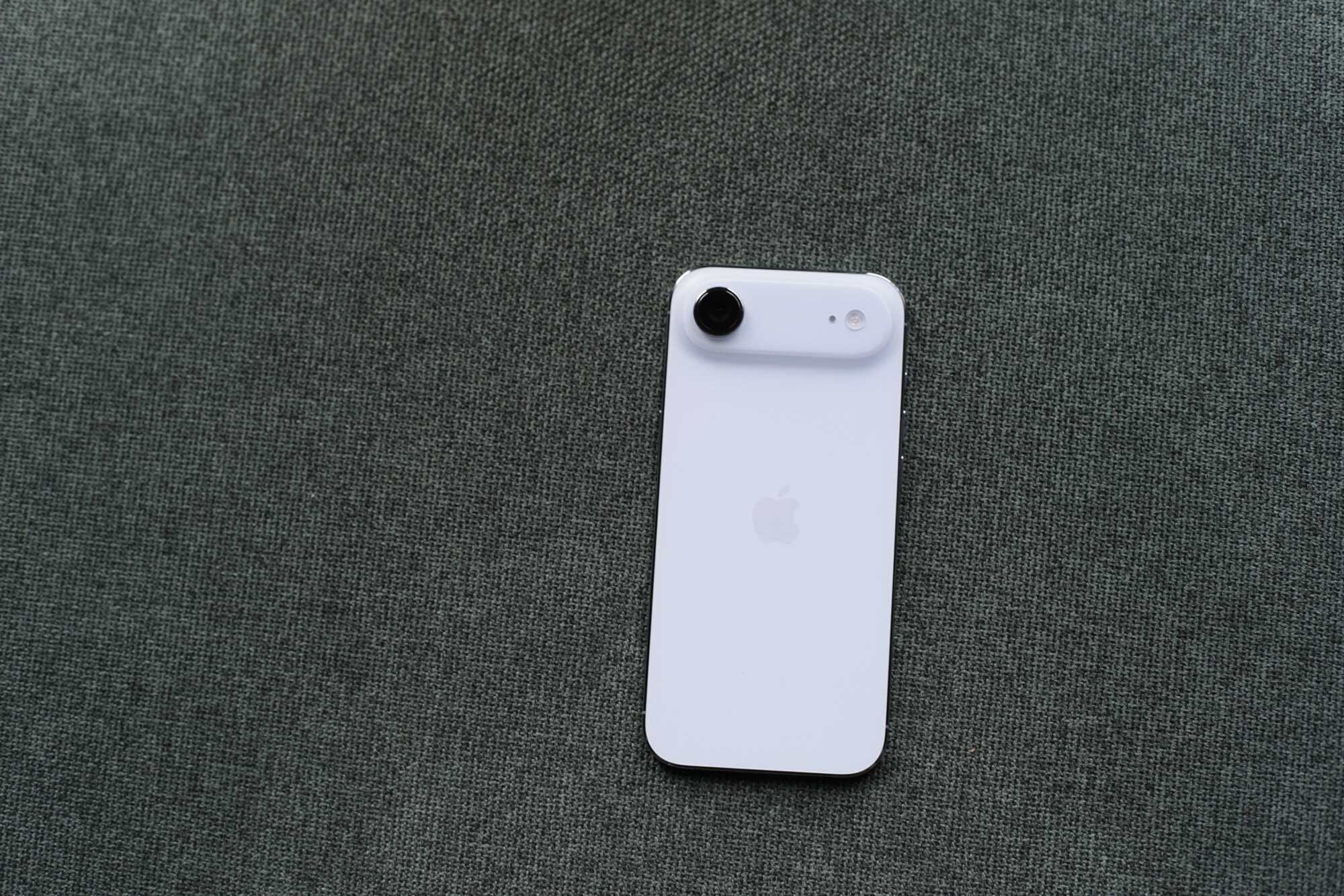 Mobilní telefon Apple iPhone 17 Air