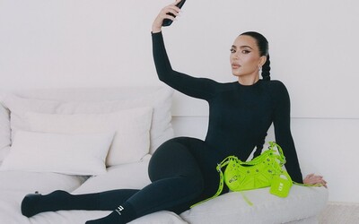 Kim Kardashian se stala tváří nové kampaně značky Balenciaga.