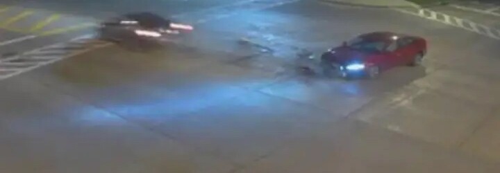 Řidička v rychlosti 190 km/h havarovala, protože chtěla, aby řízení jejího auta převzal Bůh