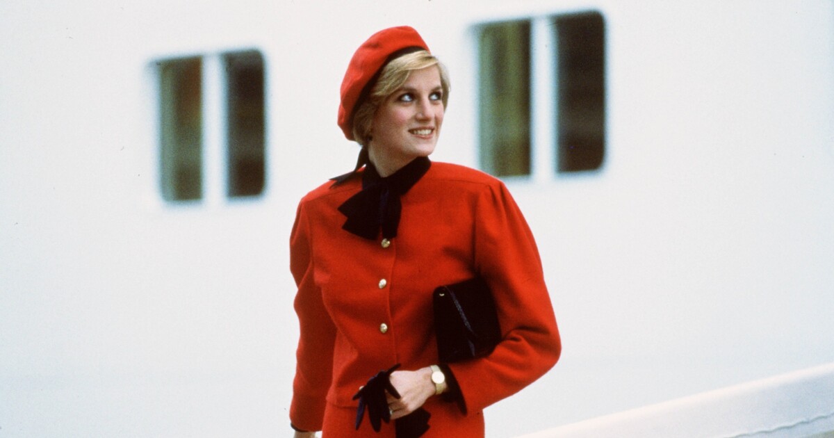 Svetr princezny Diany se prodal za neuvěřitelnou sumu. Jde o ikonický kousek s ovečkami