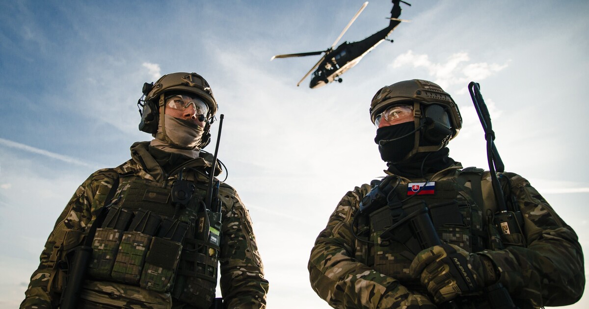 Vzlétne 250 letadel, shromáždí se až 10 tisíc vojáků. NATO jde nacvičit vojenské manévry proti východnímu agresorovi