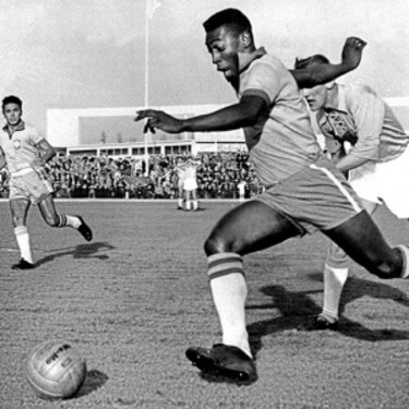 Pelé si prvýkrát zahral na majstrovstvách sveta v roku 1958. Koľko mal vtedy rokov?