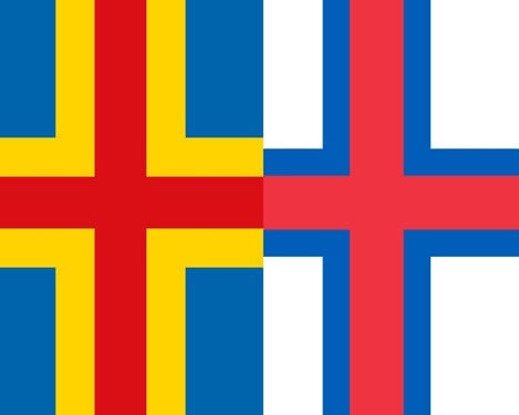 Už jsme v kvízu měli státy se skandinávskými kříži. Zahrneme-li však do výčtu evropských území i autonomní oblasti, celkově existuje šest takových evropských vlajek. Která dvě další území mají na své vlajce skandinávský kříž?