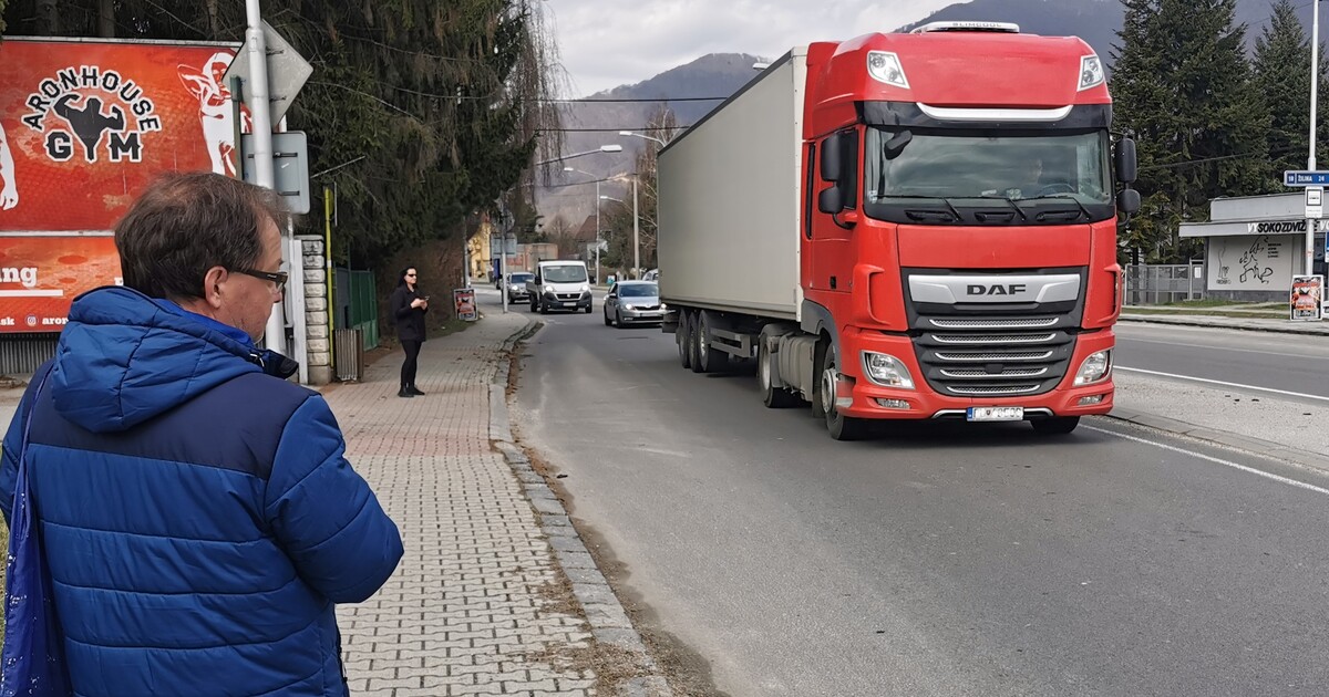 Slovenský kamionista řídil 59 hodin bez přestávky. Rakouským policistům řekl, že ho k tomu donutil zaměstnavatel