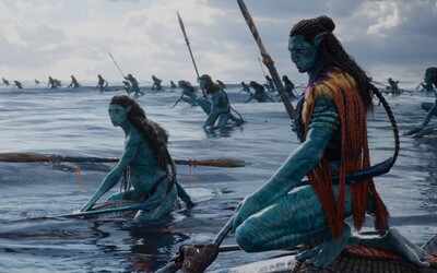 James Cameron vystřihl z Avatara 2 deset minut. Z čeho se mu zvedal žaludek?