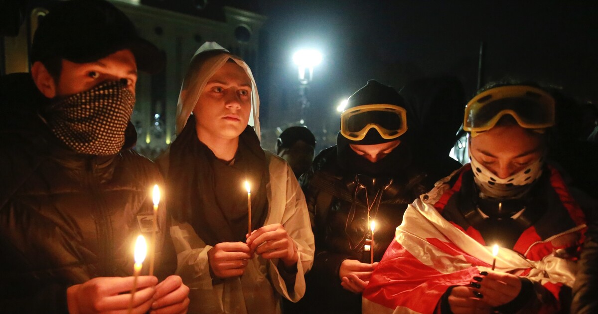Nejhorší bití přichází v noci, policie cílí na novináře. Mladí Gruzínci popisují průběh protestů