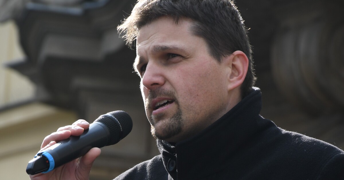 Petr Hladík je novým ministrem životního prostředí. Do funkce ho jmenoval prezident Pavel