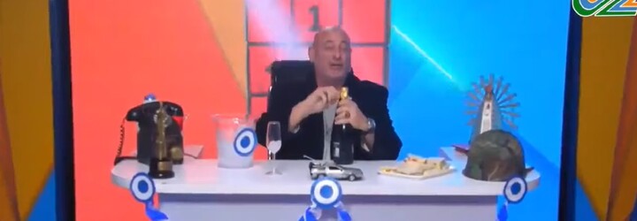 VIDEO: Argentinský moderátor ohlásil úmrtí královny Alžběty II. potleskem a šampaňským ve studiu