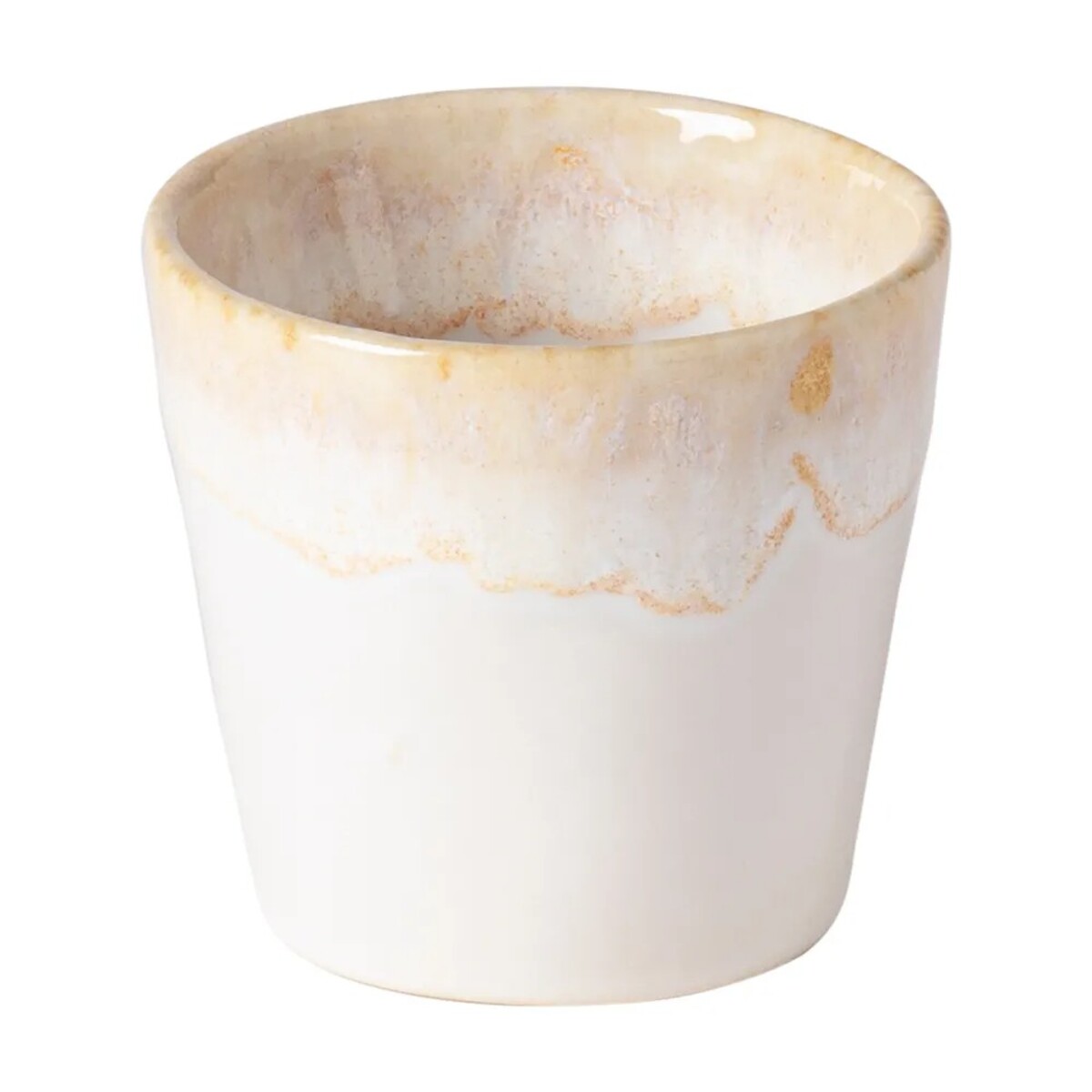 Ak si kávu vypiješ v tejto bielej kameninovej šálke Costa Nova Grespresso od Bonami, nepochybne sa budeš cítiť ako vanilla Girl. Cena za kus je 9,40, vyskladať si však môžeš celý set.