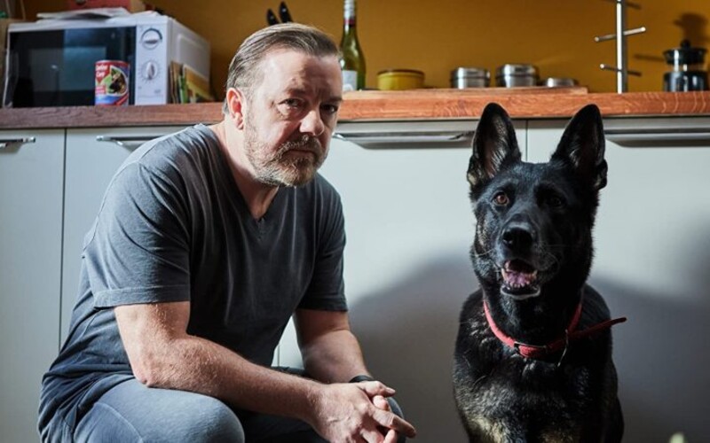 After Life od Rickyho Gervaise dostane na Netflixu i 3. sérii. Ta však bude poslední.