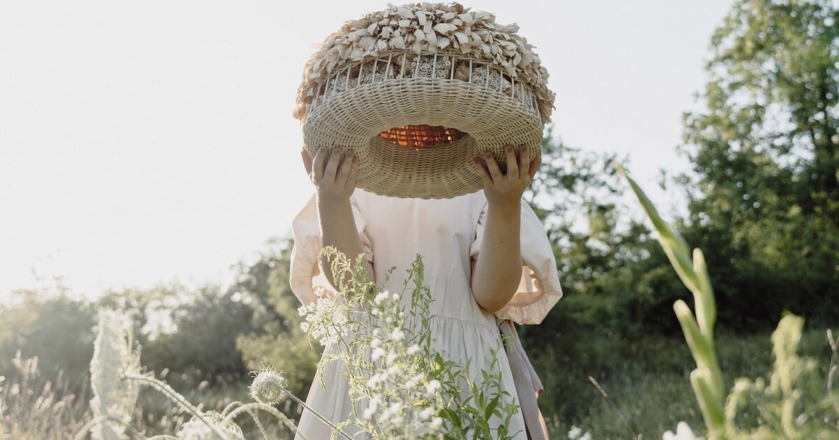 Karolína Kadlčáková: Fotografka, která mění sushi i oblaka v umění