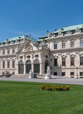 A co tento palác?