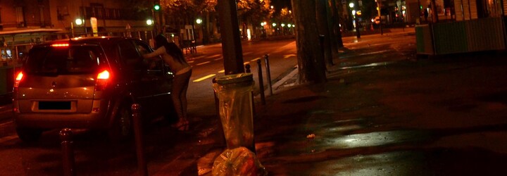 Příběh hodný zfilmování: Dceru unesli a nutili k prostituci. Její matka se nechala zaměstnat v indickém nevěstinci, aby ji našla
