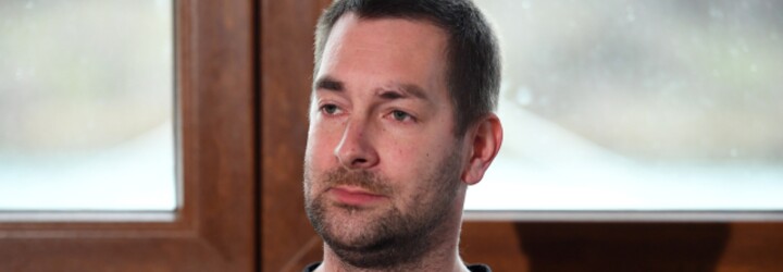 Patrik Tušl půjde do vězení za nenávistné výroky o Ukrajincích na sociálních sítích, Tomáš Čermák dostal desetiměsíční podmínku