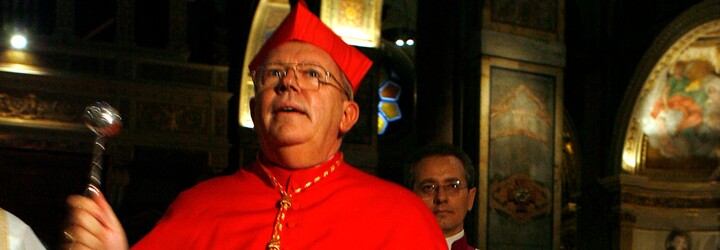 Za posledních sedmdesát let zneužili francouzští duchovní 330 tisíc dětí, jeden z nich se nyní přiznal