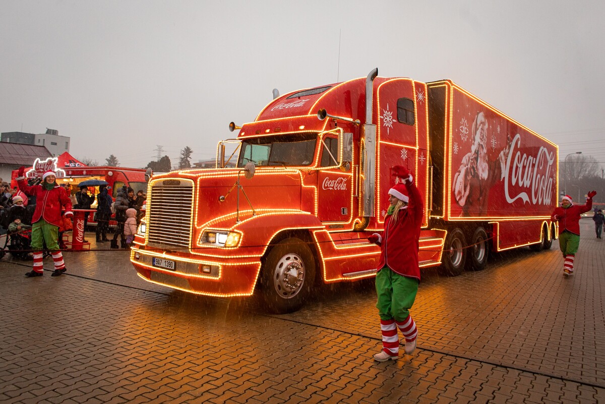 Coca cola, vianočný kamión