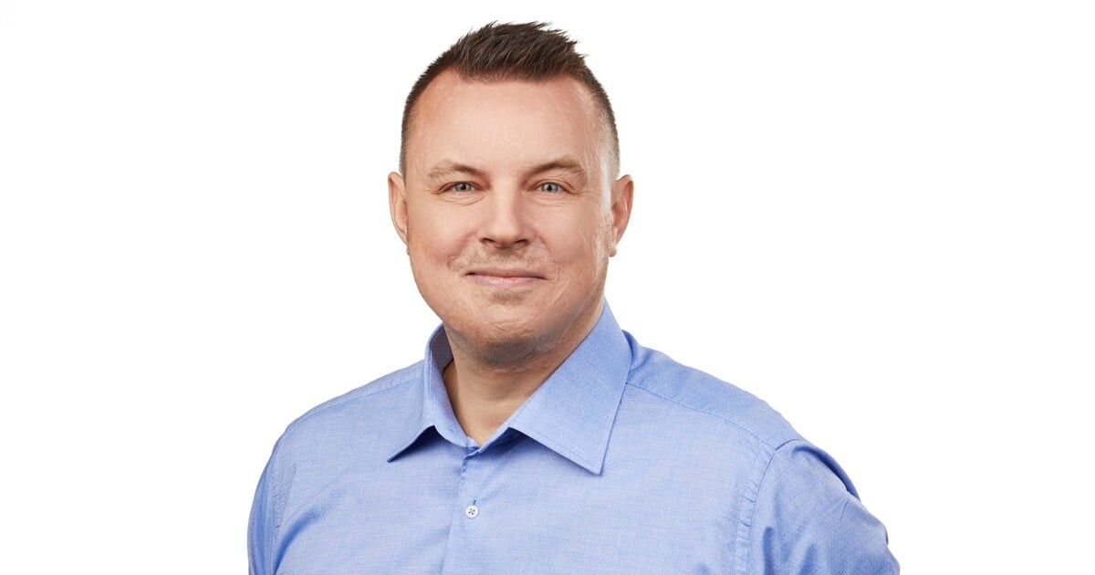 „Jsou to lidé, co dokáží jen ničit.“ Rajchl se v živém vysílání vyjádřil k aktuální kauze