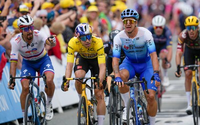 4. etapa Tour de France: Nielsen opäť v úniku, van Aert s prvým víťazstvom a Sagan na piatom mieste