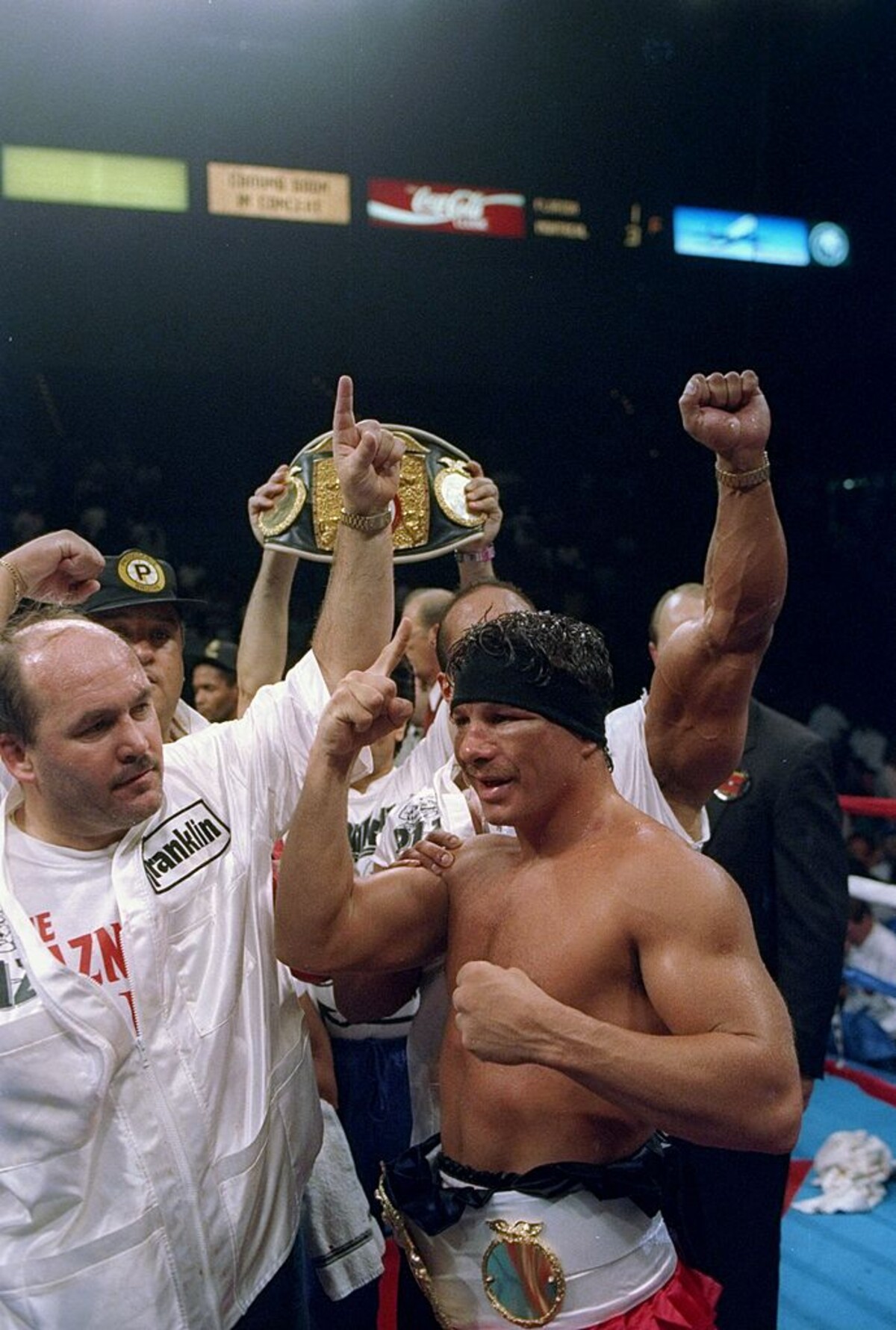 Vinny Paz vs. Roberto Duran (1994)