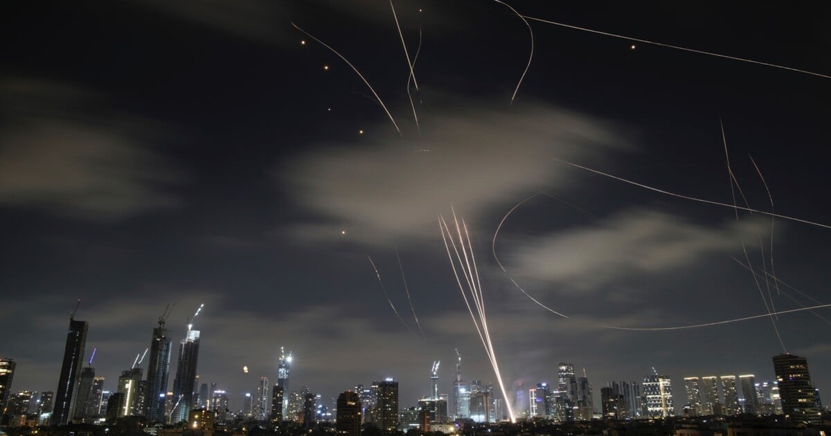 AKTUÁLNĚ: USA a Izrael zaútočily na Írán. Hlavním městem Teheránem otřáslo několik výbuchů