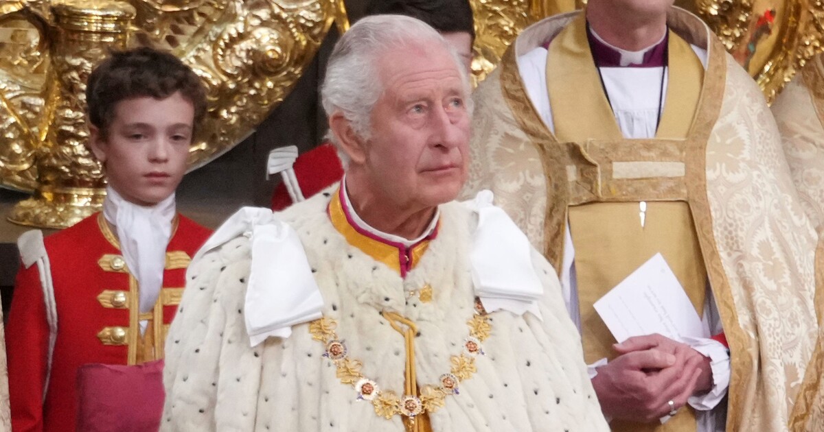 AKTUÁLNĚ: Karel III. se stal oficiálně britským králem