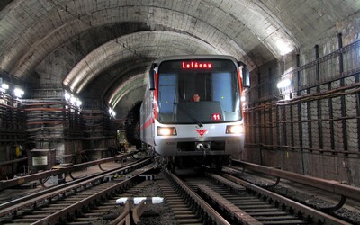 Stanice metra Českomoravská a Hradčanská jsou pokryty LTE sítí. Do konce roku se zavede na dalších 11 stanicích.