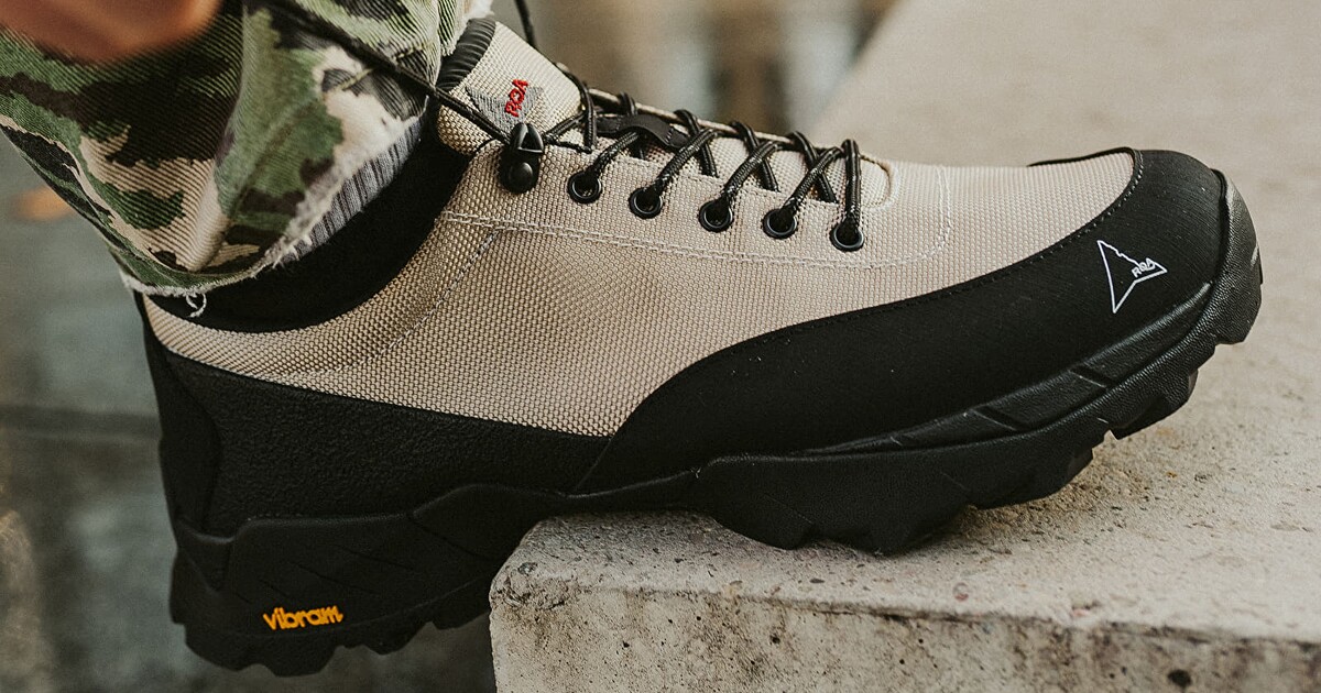 Toto jsou TOP styly outdoorové obuvi, se kterou zaboduješ i v městských ulicích. Dominují modely Salomon, ale také HOKA® a ROA