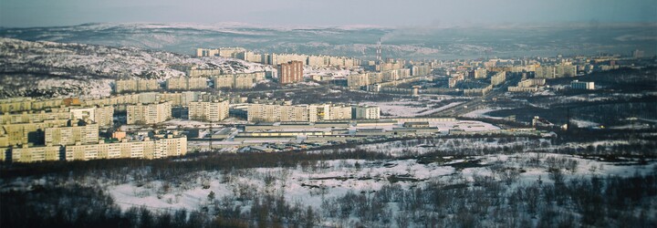 Murmansk: Největší město za polárním kruhem vymírá, za posledních 20 let z metropole odešlo 200 000 obyvatel
