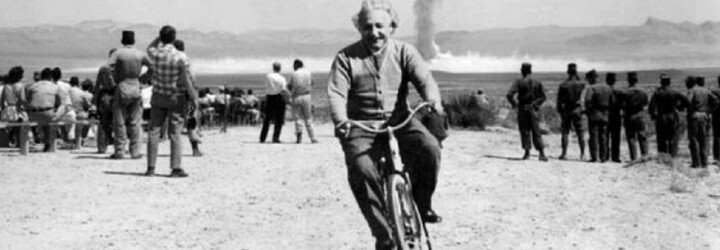Vysmátý Einstein při výbuchu atomové bomby či fotografie duchů. Tyto historické záběry byly podvod