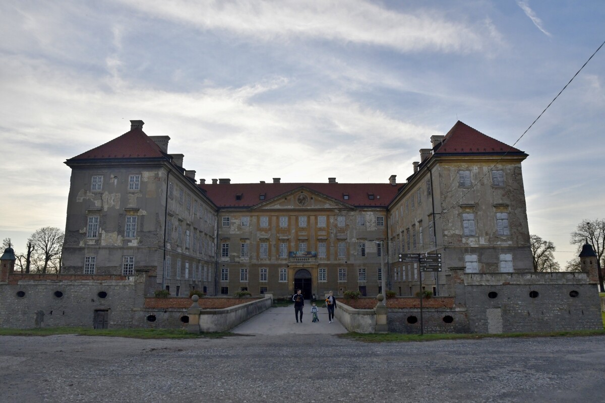 Holíčsky hrad, na ktorom pracujú Radka s Jasmínou ako turistické sprievodkyne. 