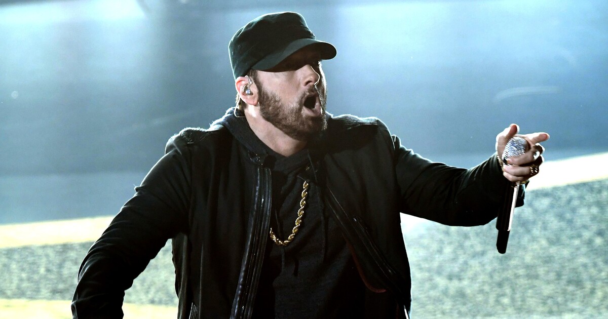 Eminemovi leaklo 25 skladeb. Bývalý zaměstnanec rappera čelí žalobě