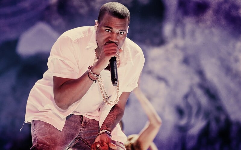 Exkluzivní Goyard batoh Kanyeho Westa se prodal za rekordní sumu.