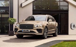Plug-in hybridní Bentayga s výkonem 449 koní je odpovědí Bentley na přísné emisní normy