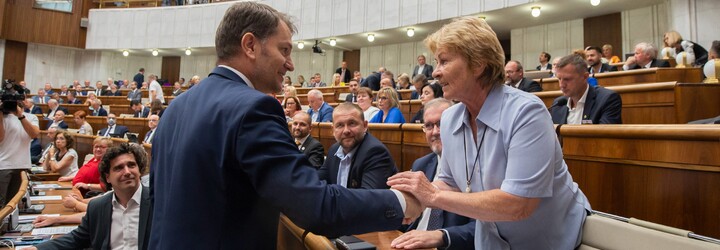Poslanci prelomili veto prezidentky a schválili inflačný balíček Igora Matoviča